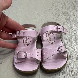 FootMates Light Pink Kids Sandals
